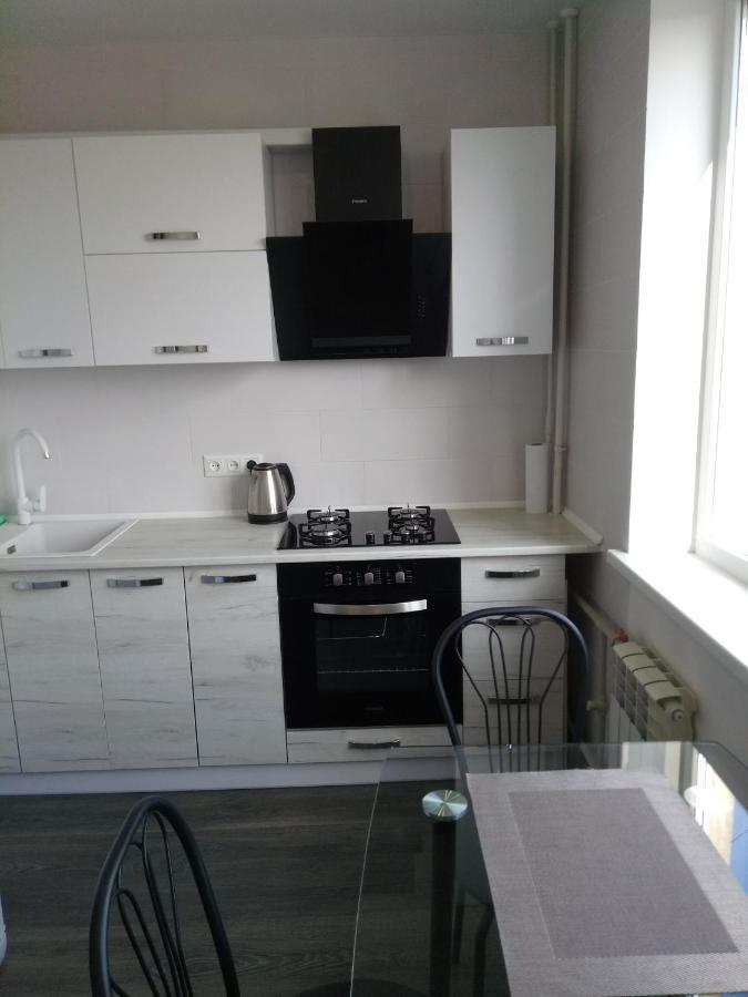 Apartment On Klochkovskaya 152A ハルキウ エクステリア 写真