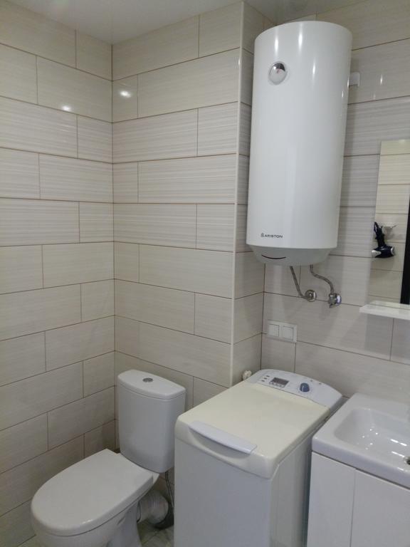 Apartment On Klochkovskaya 152A ハルキウ エクステリア 写真